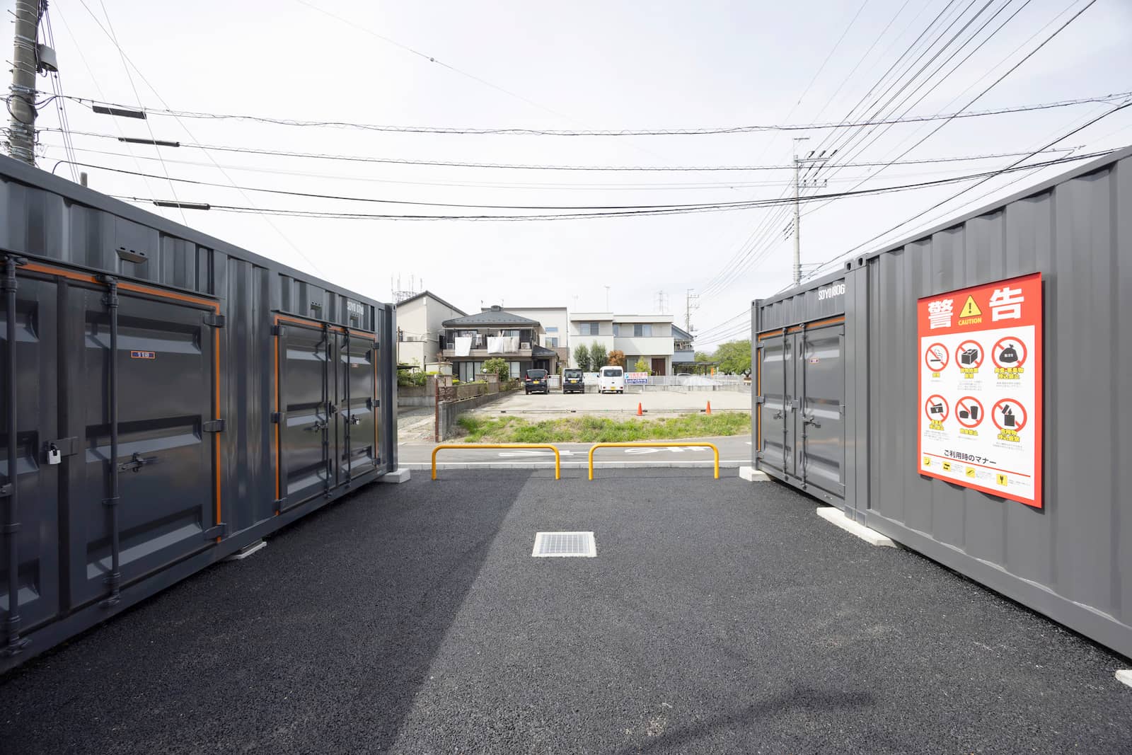 ハローストレージ ハローストレージ吉川平沼 通路